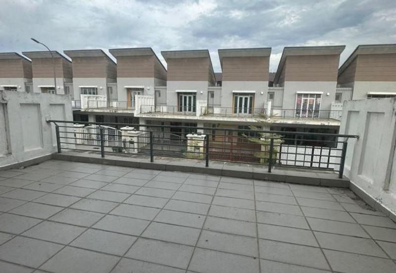 Residence 7, Bandar Springhill