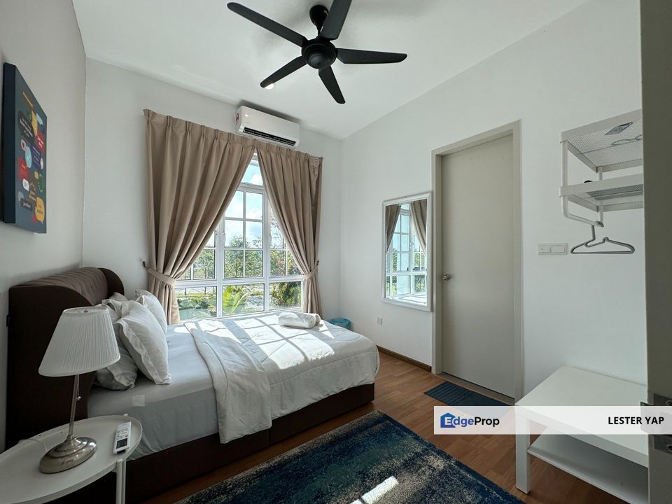 Taman anjung gapam melaka @  2 storey bungalow fully furnished with swimming pool, Melaka, Ayer Keroh