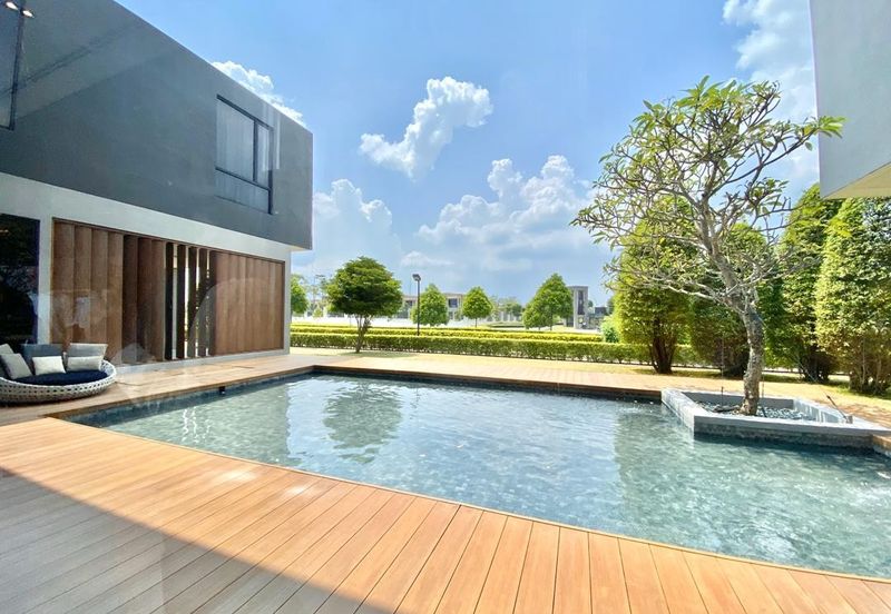 S2 HEIGHTS(SEREMBAN 2)