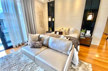 S2 HEIGHTS(SEREMBAN 2)