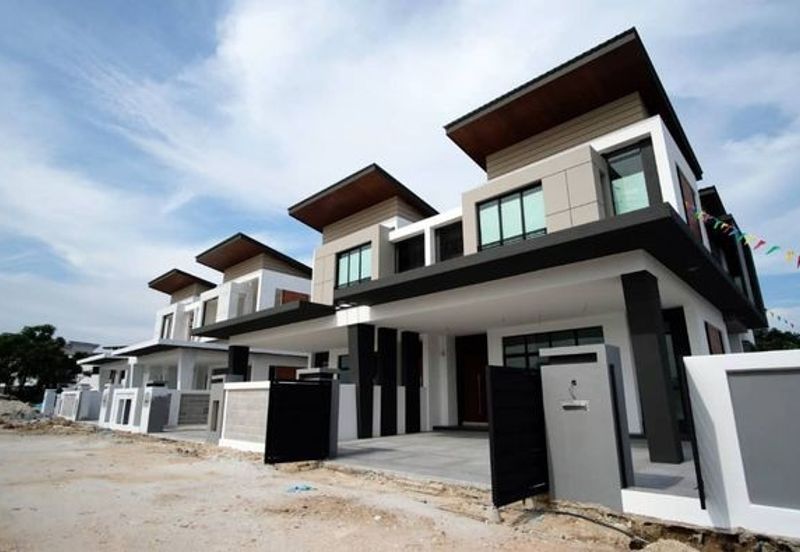 new 2 storey terrace @ melaka ayer keroh