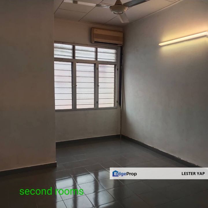 2 storey terrace @ seremban tmn bukit kepayang 5 nim to seremban toll, Negeri Sembilan, Seremban