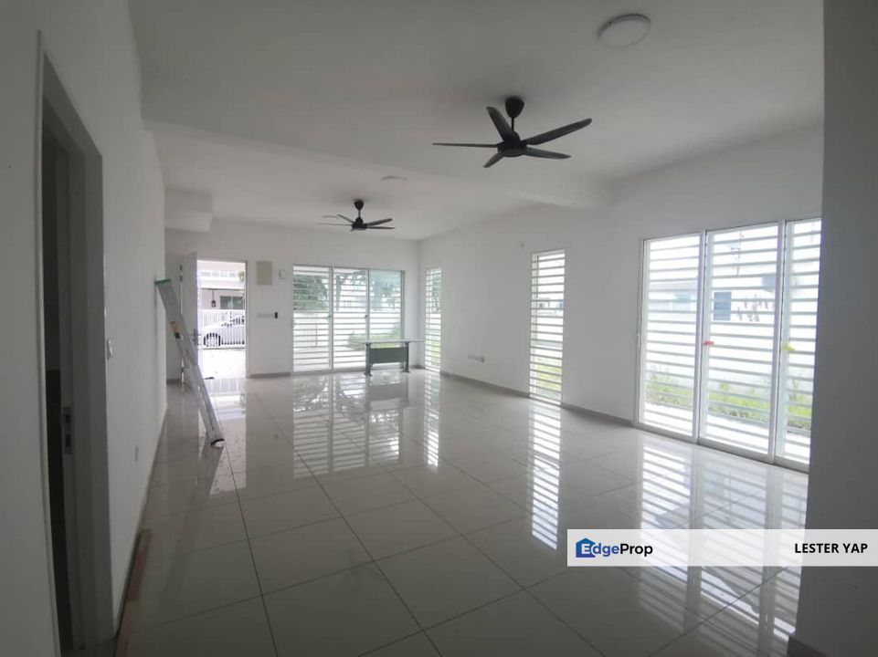 2 storey terrace end lot with land for rent @ seremban hijayu 3 sendayan, Negeri Sembilan, Siliau