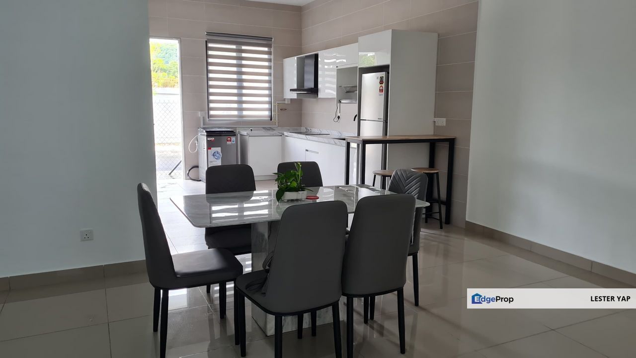 Seremban 2 arena @ 2 storey terrace fully furnished for rent , Negeri Sembilan, Seremban