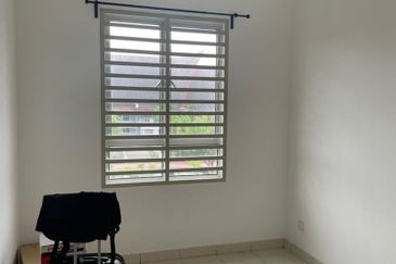 Safira Apartment, Seremban 2