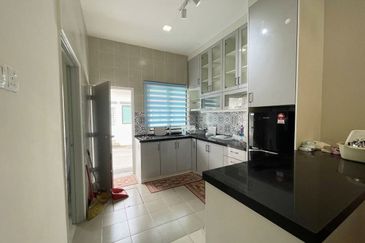 TAMAN BAYU INDERA, LUKUT