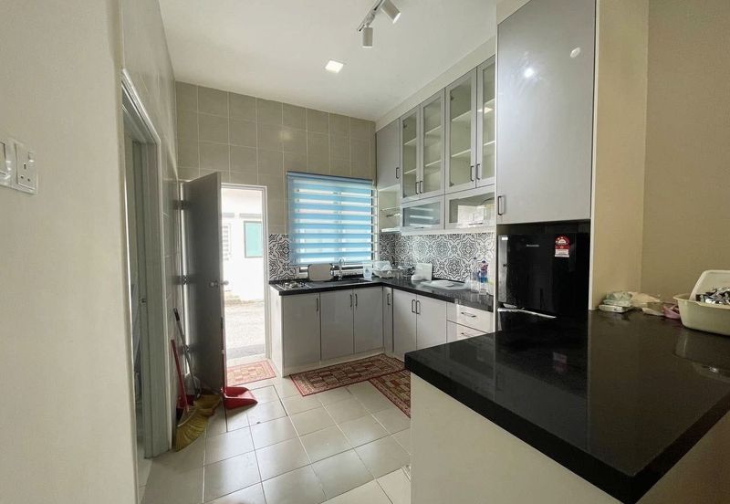 TAMAN BAYU INDERA, LUKUT