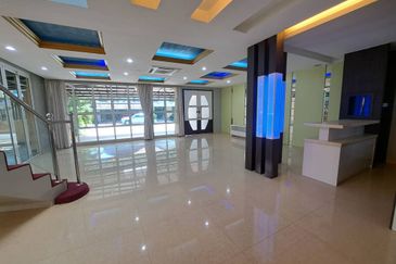 Jalan Sutera Chengal 6/8