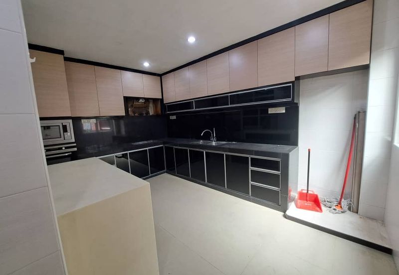 Jalan Sutera Chengal 6/8