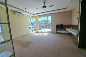 Jalan Sutera Chengal 6/8