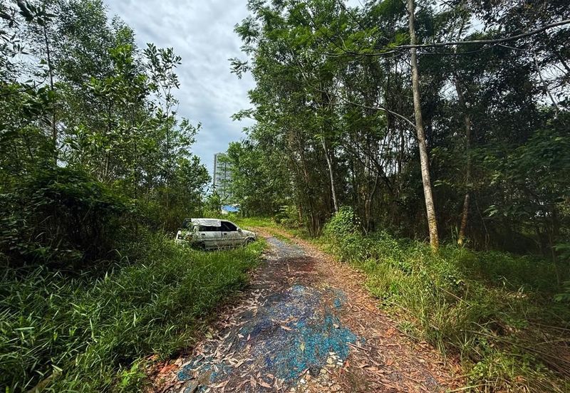 🔥 Flat Light Industrial Land for Sale – Behind Pandan City | RM80psf Only! 🔥