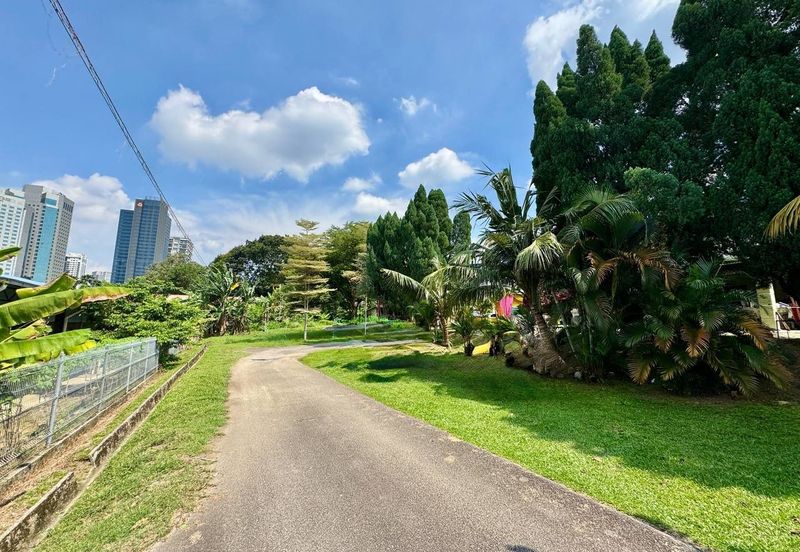 Jalan Abdul Rahman Andak Residential Land can convert to Commercial land