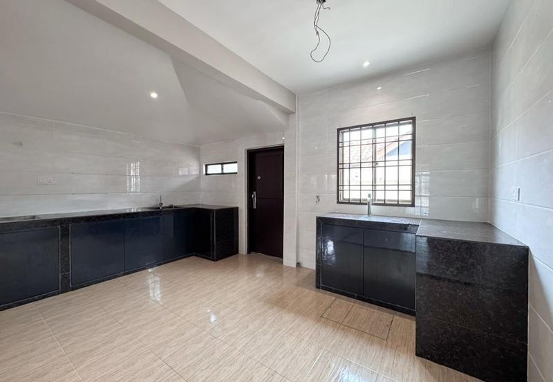 Jalan Bukit Impian 23