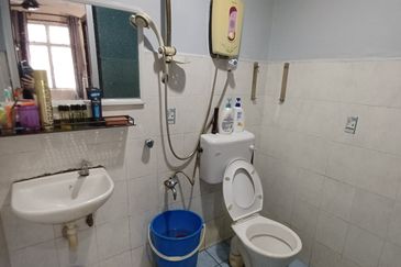 Villa Krystal, Bandar Selesa Jaya