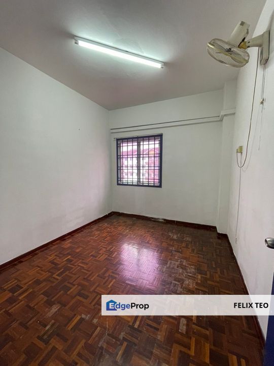 Sri Wangi Apartment @ Tampoi Indah Corner Full Loan unit For Rent / Sale, Johor, Tampoi