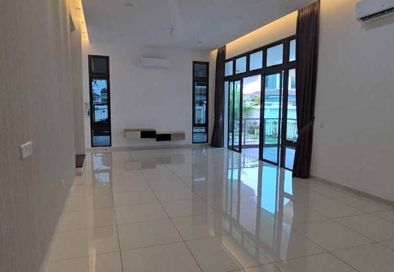 Featherstone @Eco Botanic