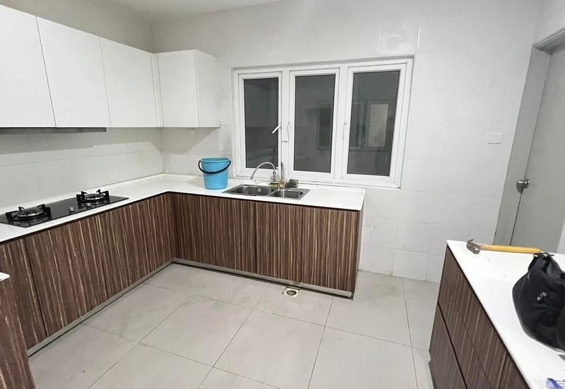 Ujana Executive Apartment