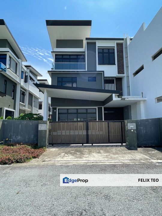3-Storey Semi-D @ Nusa Sentral For Sale🏵️, Johor, 
