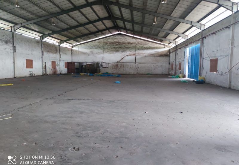 Kelapa Sawit Kulai Detached factory For Sale