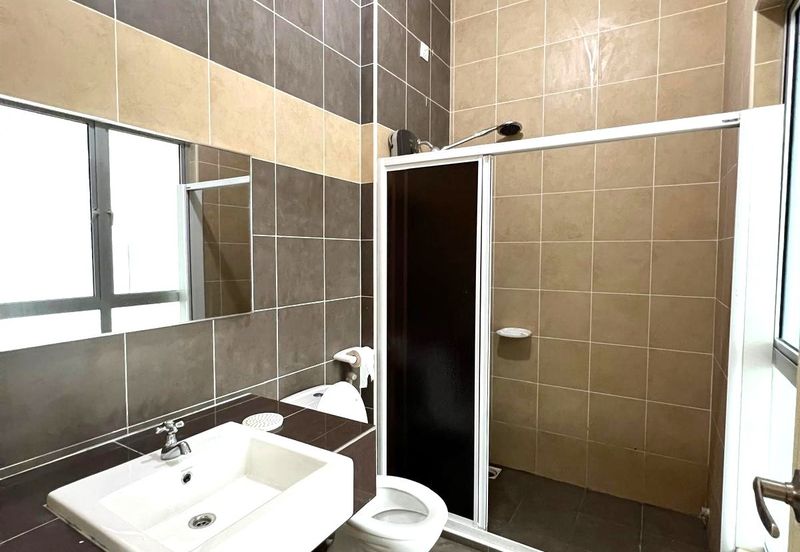 Bina Park Bandar Seri Alam