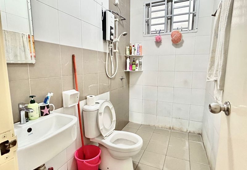 D'Larkin Residence (Delima Larkin)