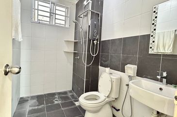 D'Larkin Residence (Delima Larkin)