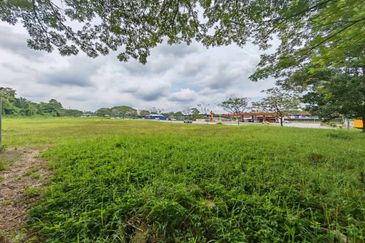 Kota Tinggi Damai Jaya Commercial Land For Sale