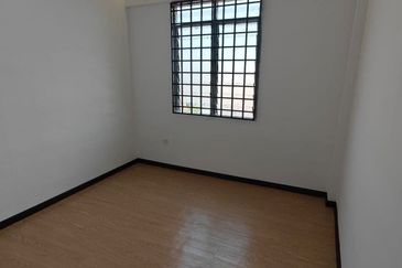 Flat Temenggong, Bandar Indahpura