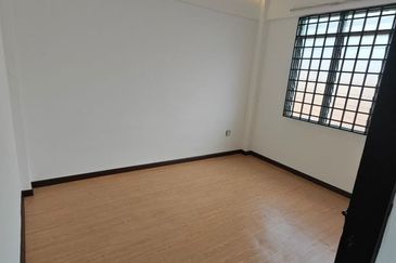 Flat Temenggong, Bandar Indahpura