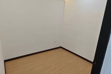 Flat Temenggong, Bandar Indahpura