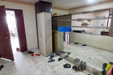 Aloha Tower Condominium