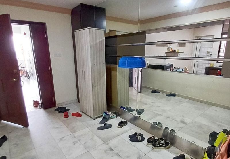 Aloha Tower Condominium