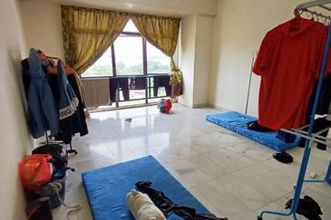 Aloha Tower Condominium