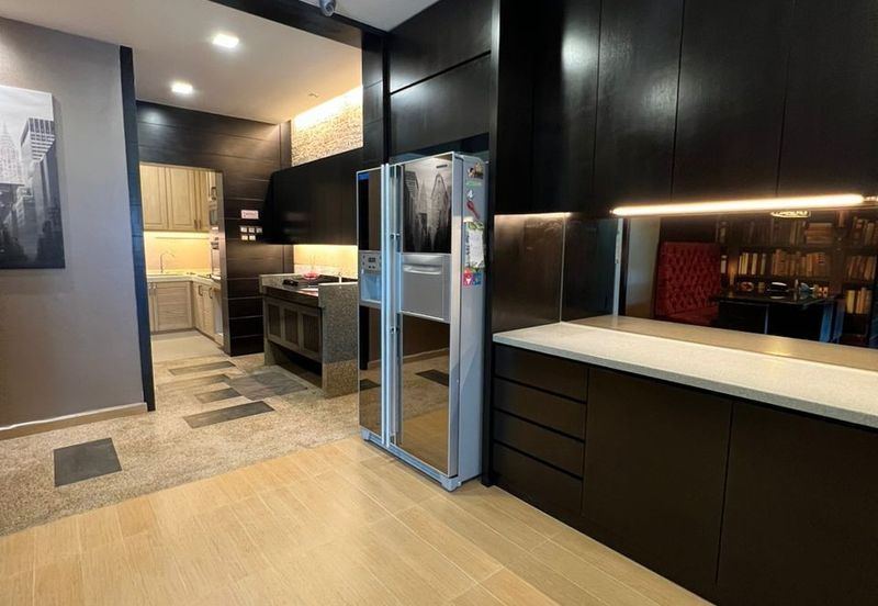 Taman Austin Perdana