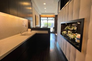 Taman Austin Perdana