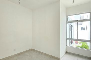 Iconia Garden Residence @ Taman Impian Emas