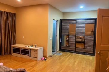 Taman Sutera Perling