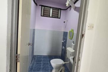 Indah Court Apartment