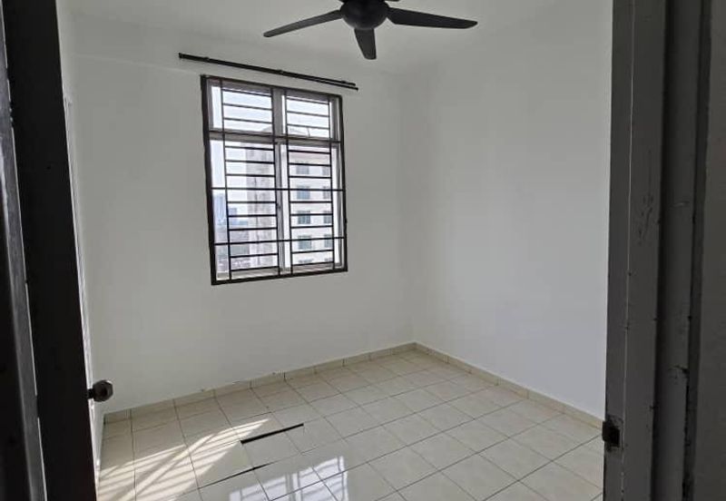 Indah Court Apartment