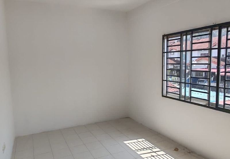 Kampung Baru Kelapa Sawit