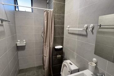 Twin Tower Residence