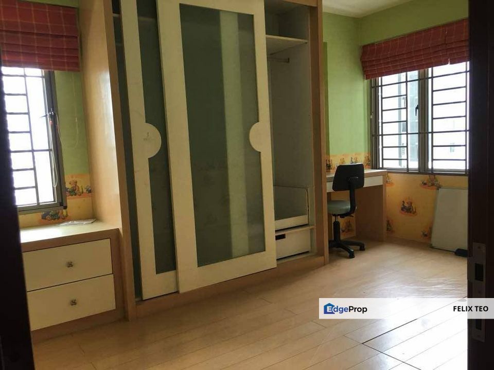 Taman Molek Molek Pine 1 Apartment For Sale, Johor, Johor Bahru