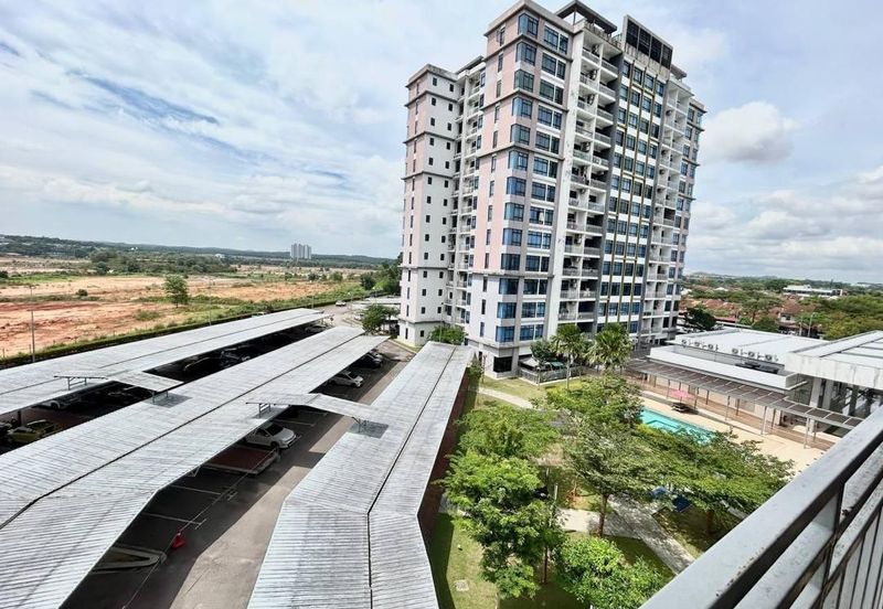 Seri Austin Luxury Apartment