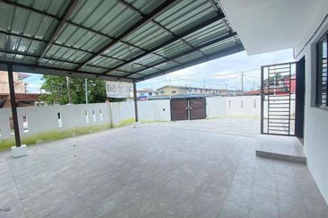 Kota Tinggi 2-Storey Corner For Sale