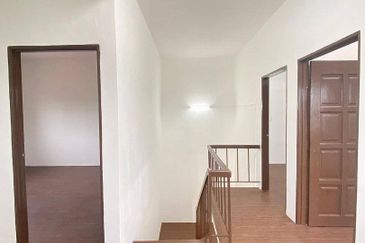 Kota Tinggi 2-Storey Corner For Sale