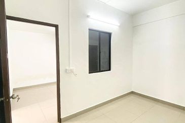 Kota Tinggi 2-Storey Corner For Sale