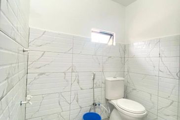 Kota Tinggi 2-Storey Corner For Sale