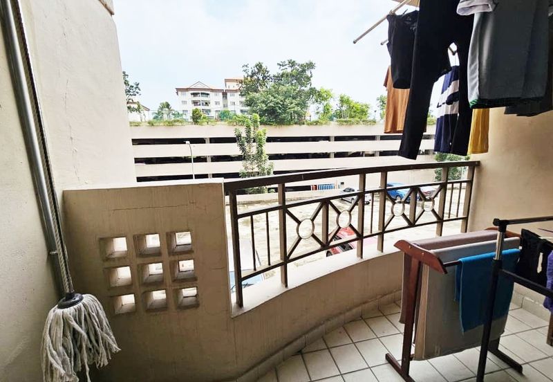 Prima Regency (Dorchester Court)