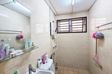 Prima Regency (Dorchester Court)