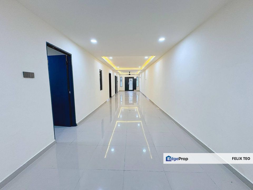 Tampoi Jln Gajus 1-Storey Terrace House For Sale, Johor, Tampoi